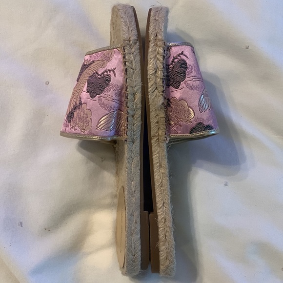 Johnny Was SZ 9M Lilac Brocade Crane Espidrille Sandals NWOT - Picture 4 of 7